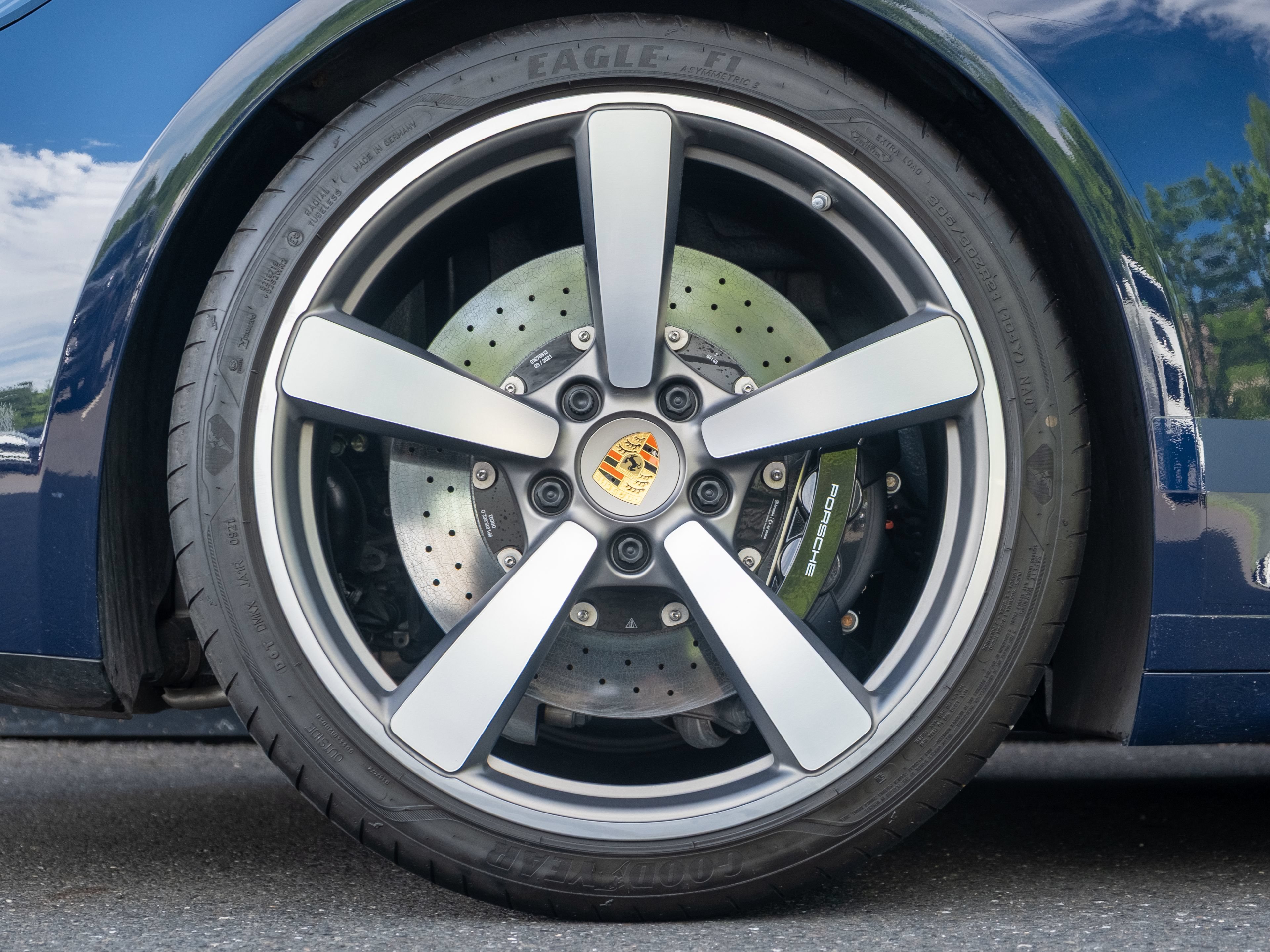 Certified 2021 Porsche 911 AWD/4WD image 14