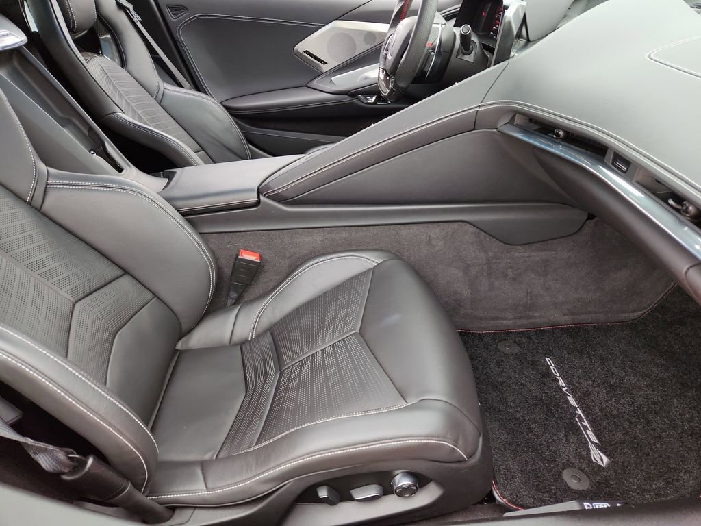 Used 2020 Chevrolet Corvette Stingray Preferred Cpe w/ 2LT Preferred Equipment Group image 21