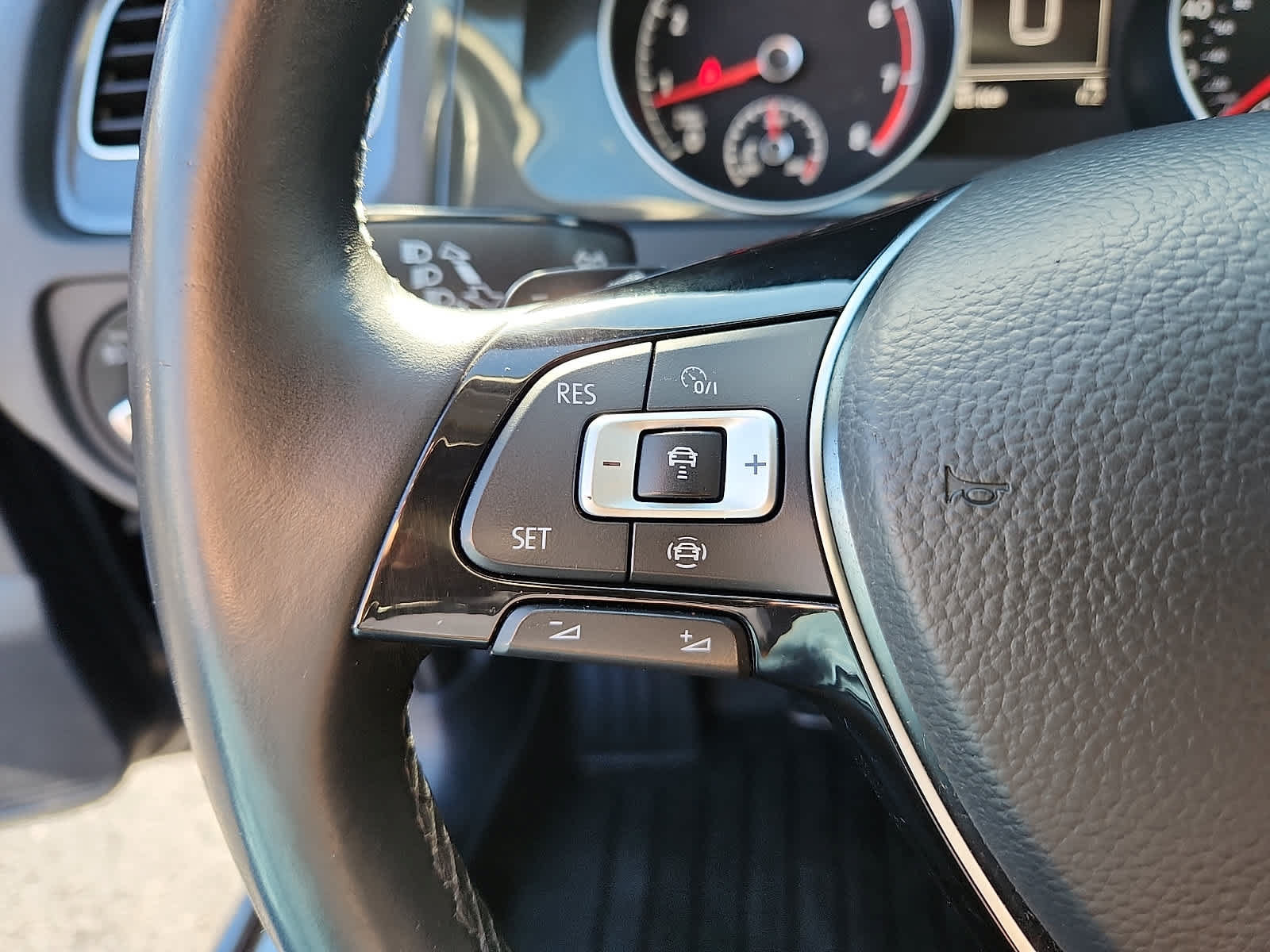 Used 2019 Volkswagen Golf Alltrack SEL AWD/4WD image 23