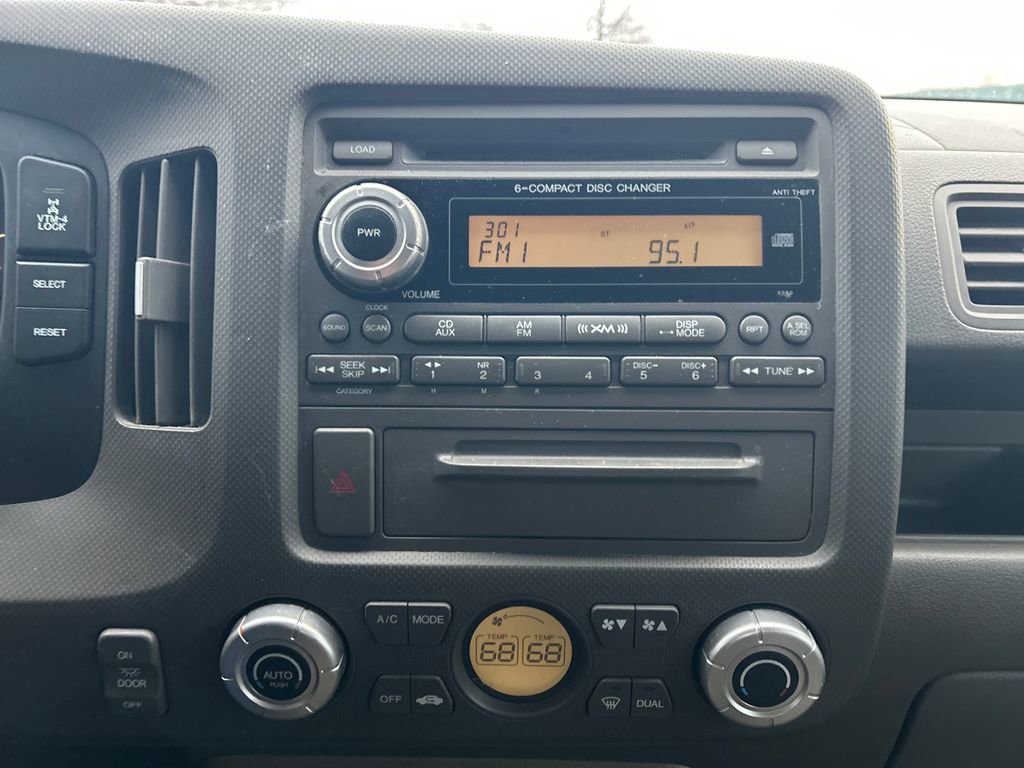 Used 2006 Honda Ridgeline RTL image 16