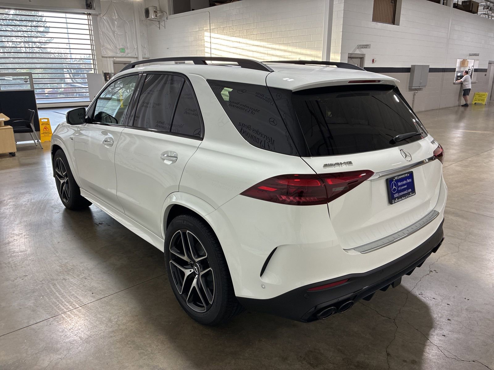 New 2026 Mercedes-Benz GLE 53 AMG 4MATIC image 7