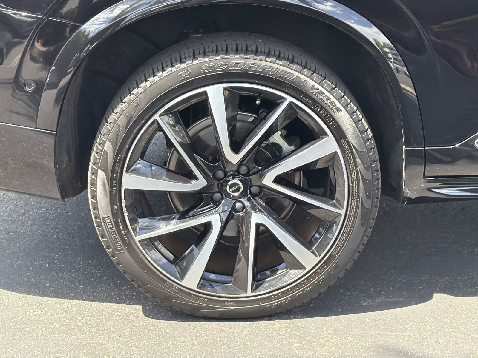 Certified 2023 Volvo XC90 B6 Plus w/ Protection Package Premier AWD/4WD image 28