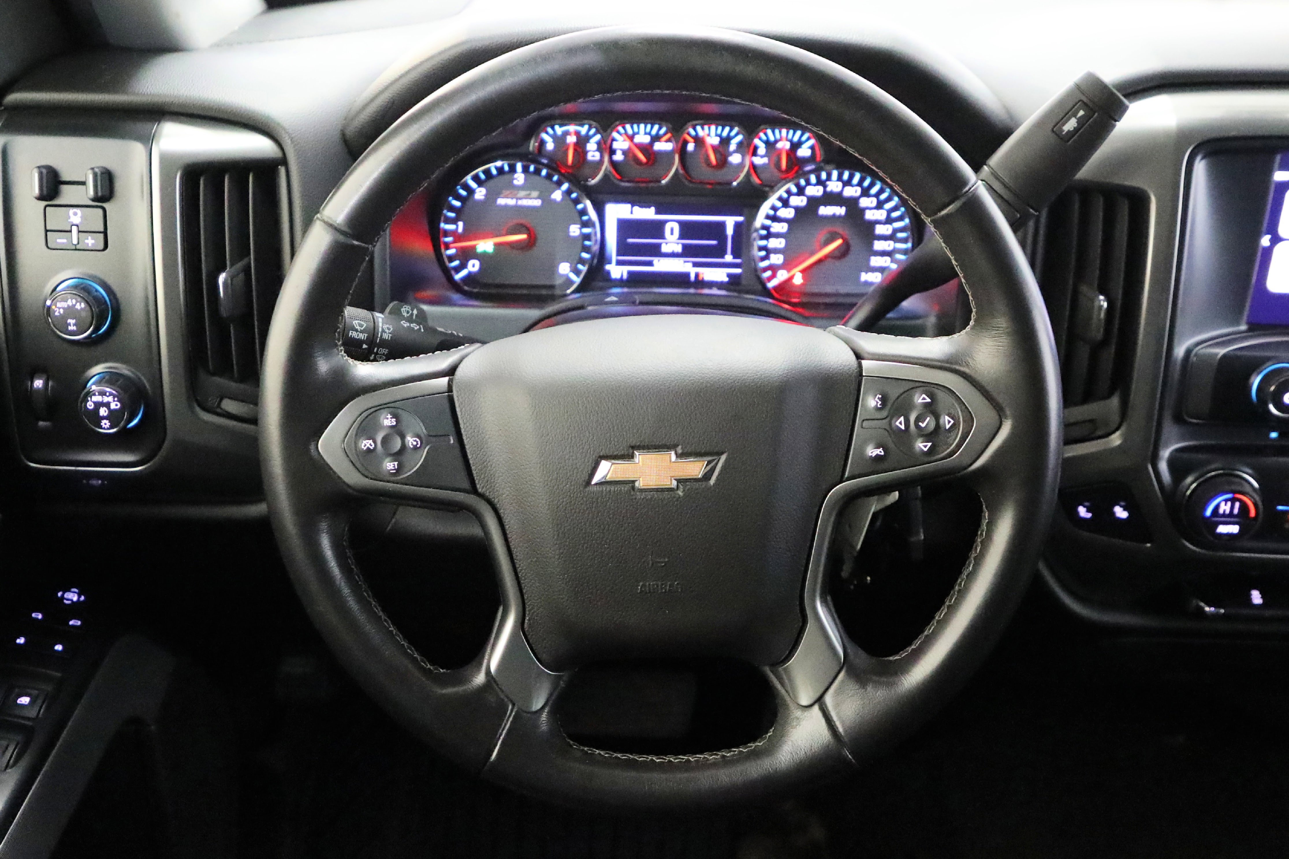 Used 2018 Chevrolet Silverado 1500 LT w/ All Star Edition image 3