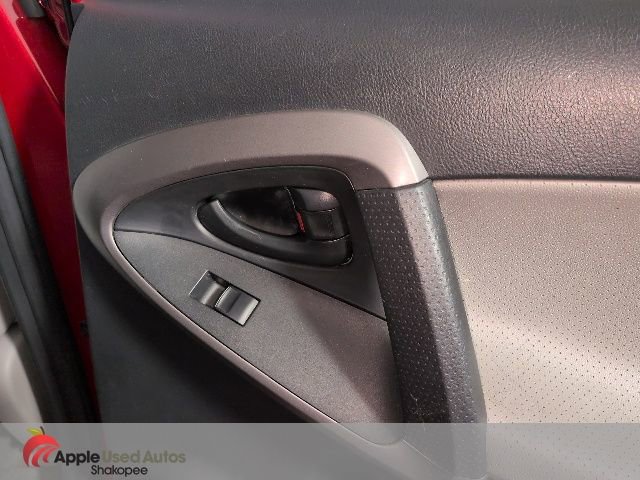 Used 2007 Toyota RAV4 Limited image 32