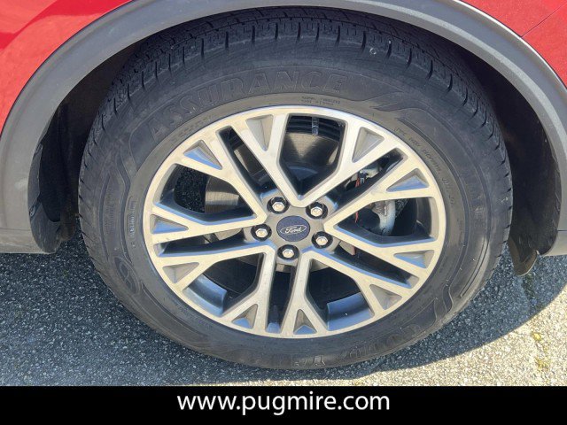 Used 2022 Ford Escape SEL w/ Technology Package image 12