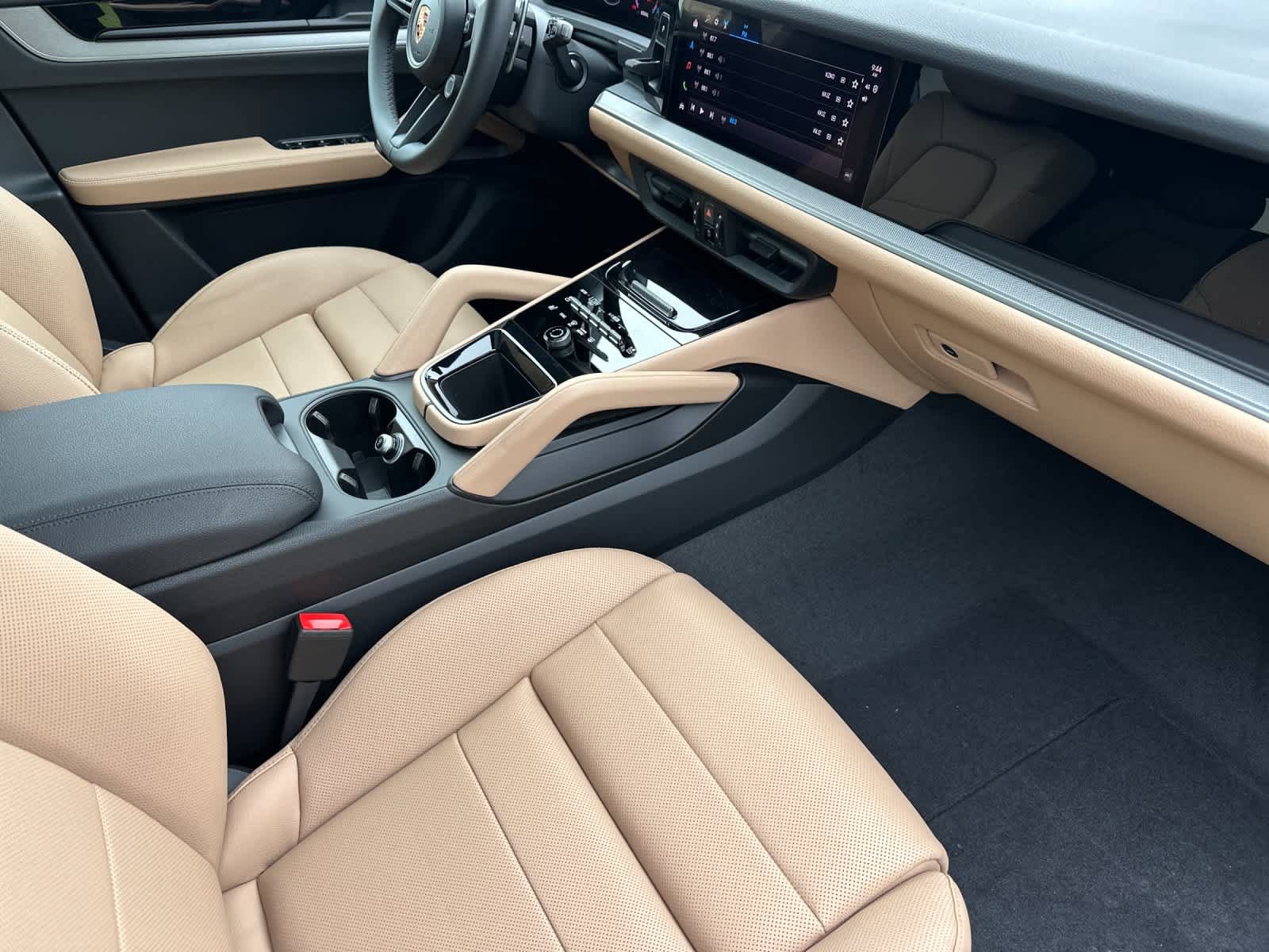New 2026 Porsche Cayenne AWD/4WD image 17
