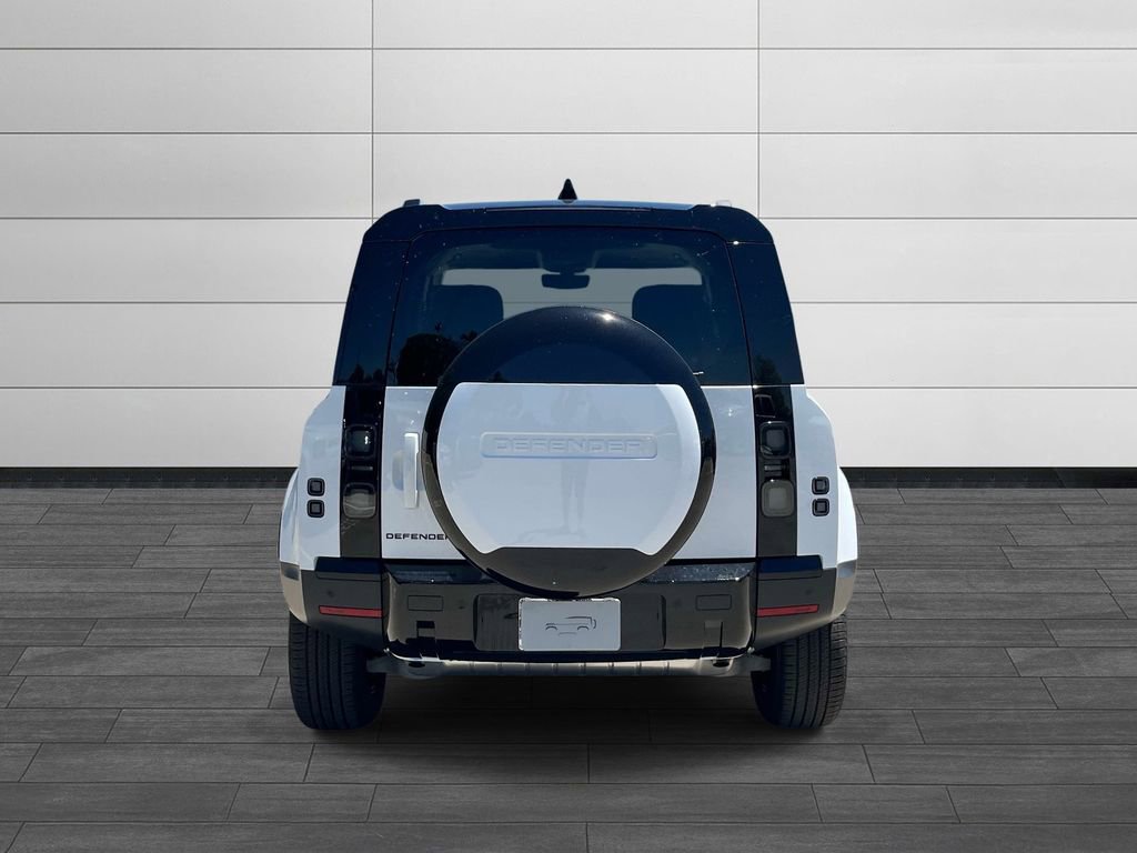 New 2026 Land Rover Defender 110 S AWD/4WD image 4