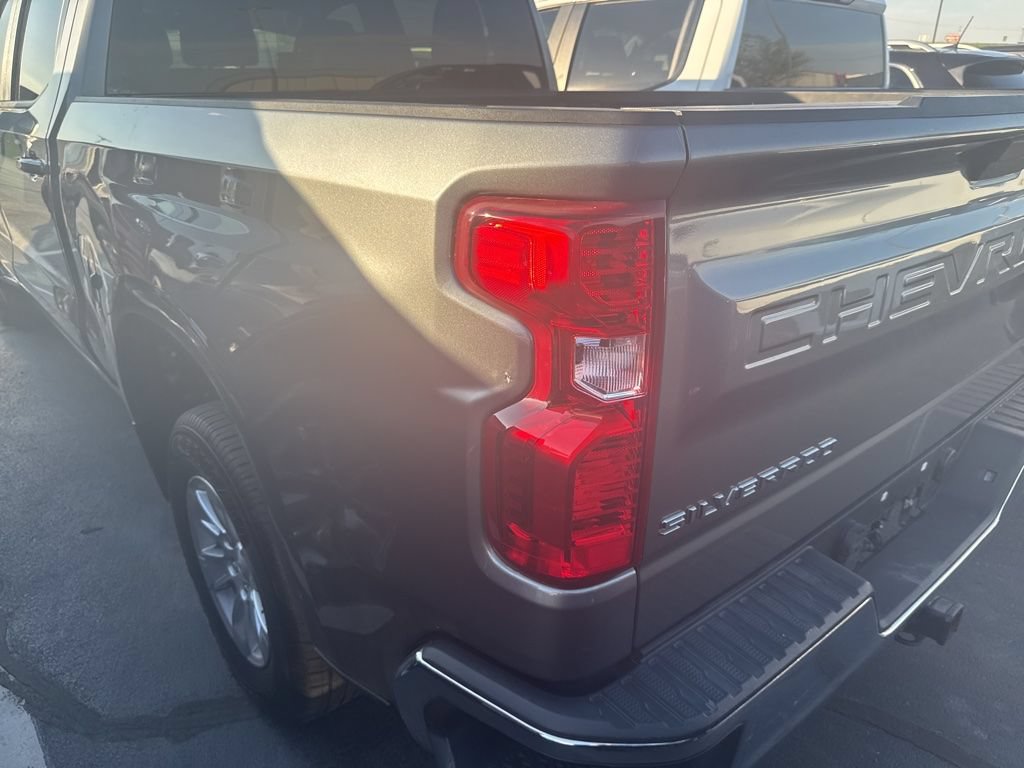 Used 2021 Chevrolet Silverado 1500 LT RWD image 7