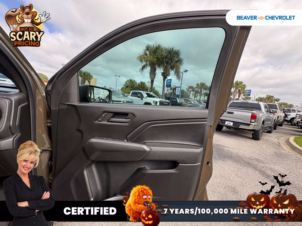 Used 2024 Chevrolet Colorado Trail Boss w/ Advanced Trailering Package AWD/4WD image 31