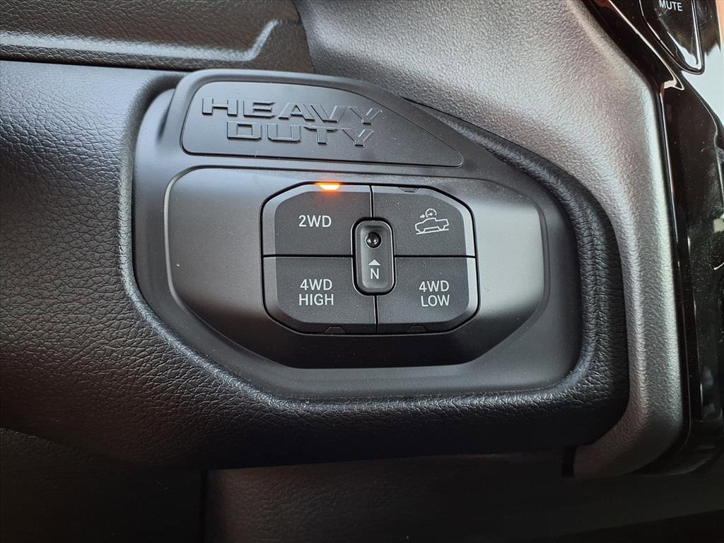 Used 2025 RAM 2500 Big Horn image 17