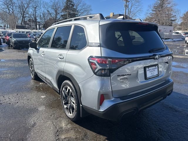 Used 2025 Subaru Forester Limited image 5