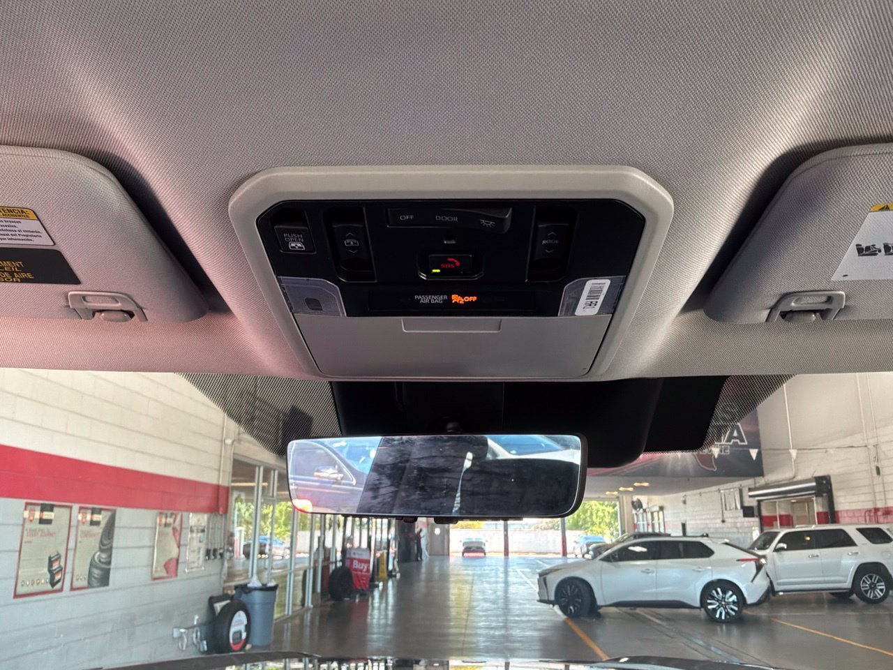 Used 2024 Toyota Tundra Limited w/ TRD Off-Road Package AWD/4WD image 18