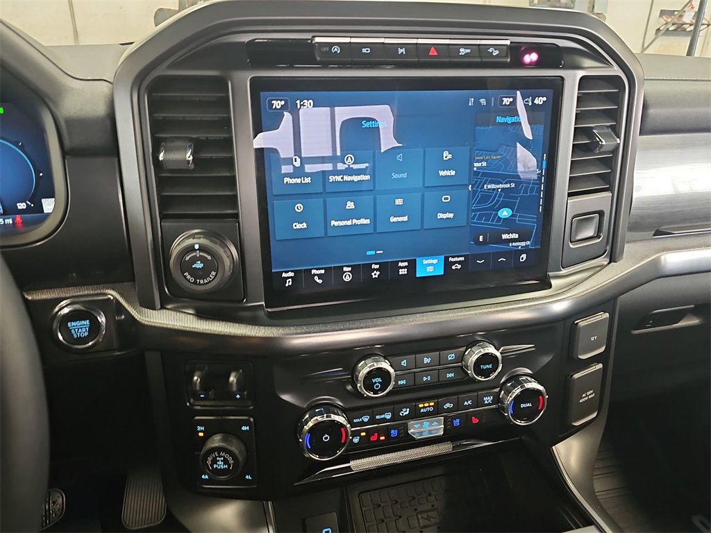 Used 2024 Ford F150 Lariat w/ FX4 Off-Road Package image 20