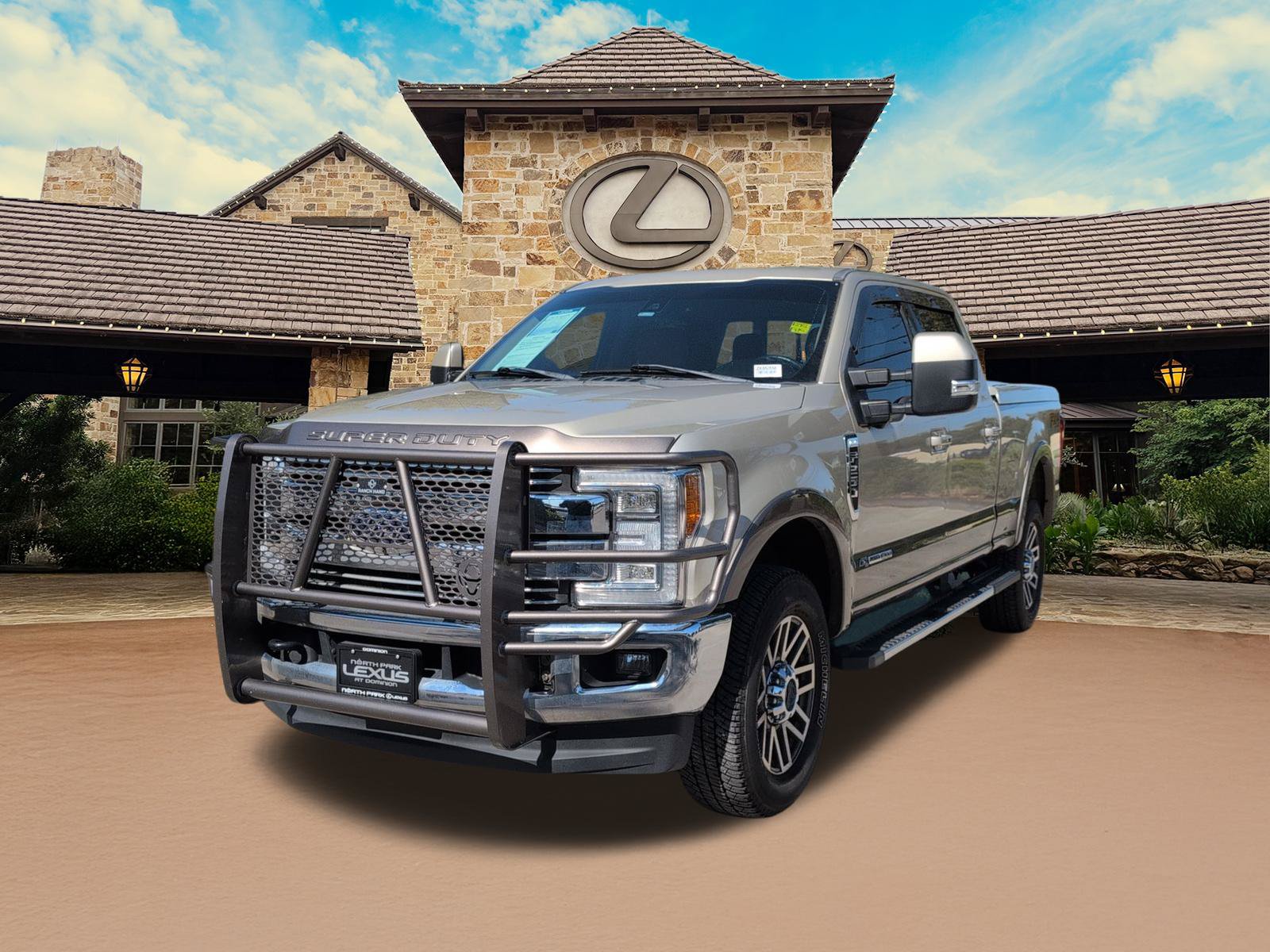 Used 2018 Ford F250 Lariat w/ Lariat Ultimate Package AWD/4WD image 4
