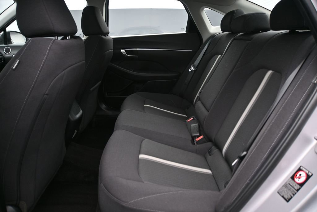 Certified 2023 Hyundai Sonata SEL w/ Cargo Package FWD image 11