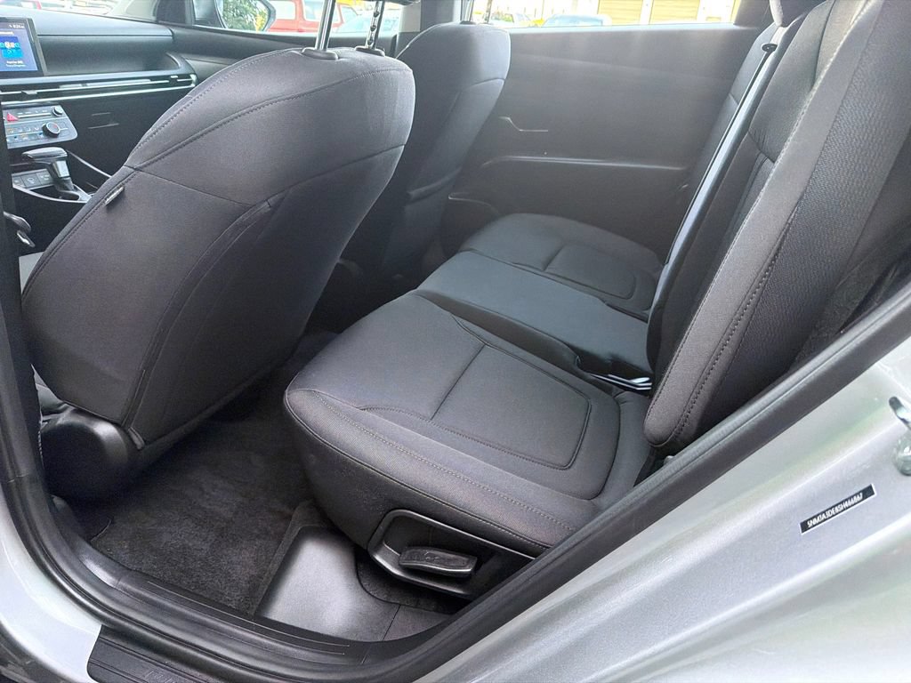 Used 2025 Hyundai Tucson SE FWD image 20