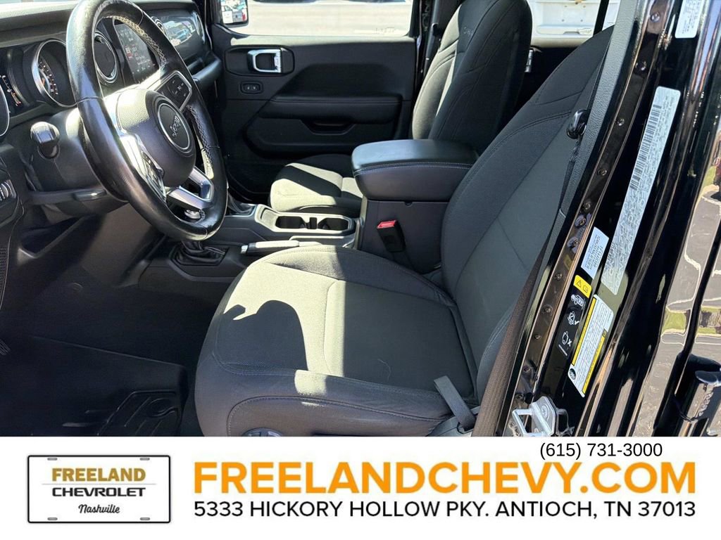 Used 2020 Jeep Wrangler Unlimited Sahara image 21