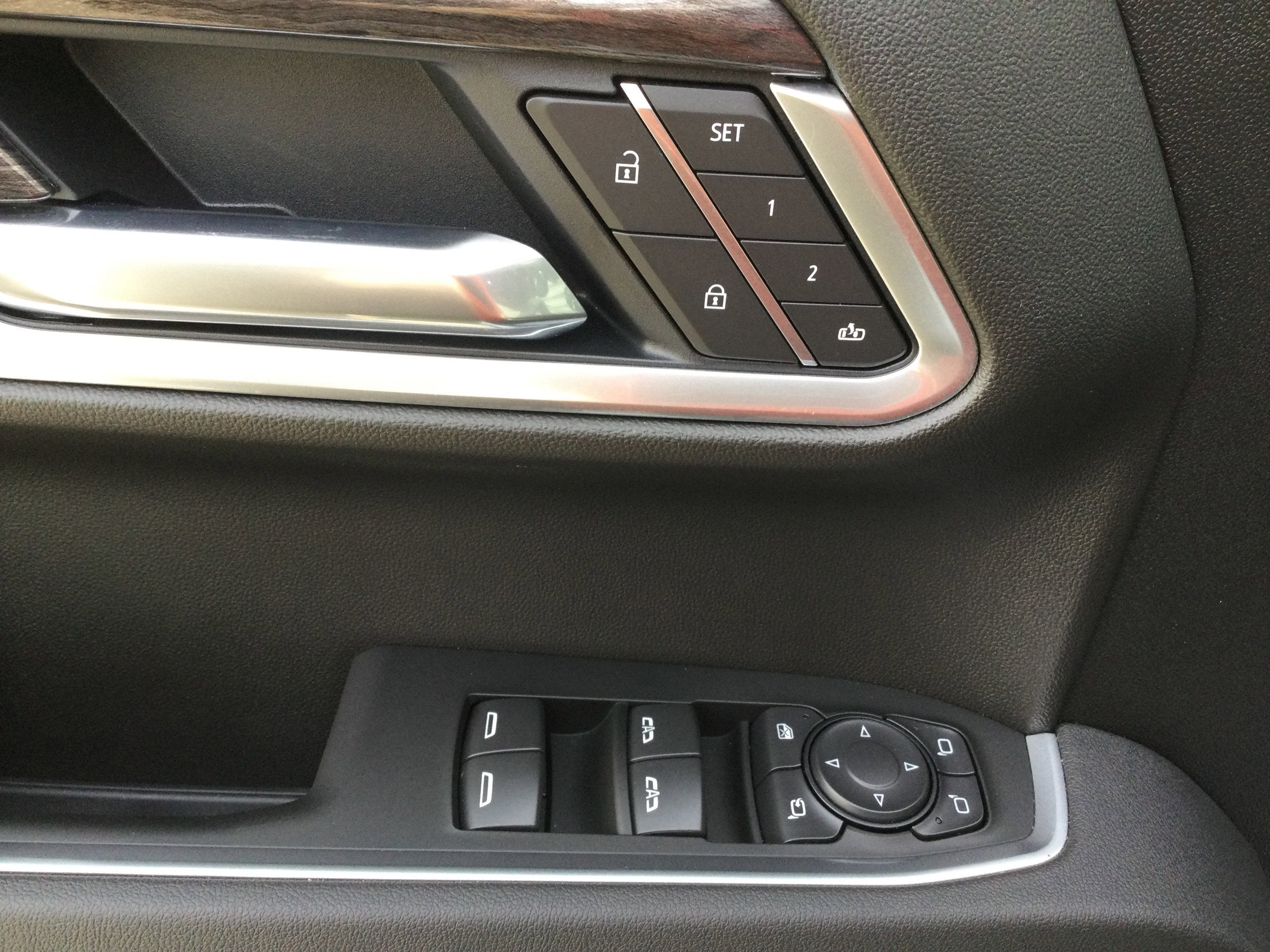 New 2026 Chevrolet Silverado 1500 LTZ w/ LTZ Premium Package image 11