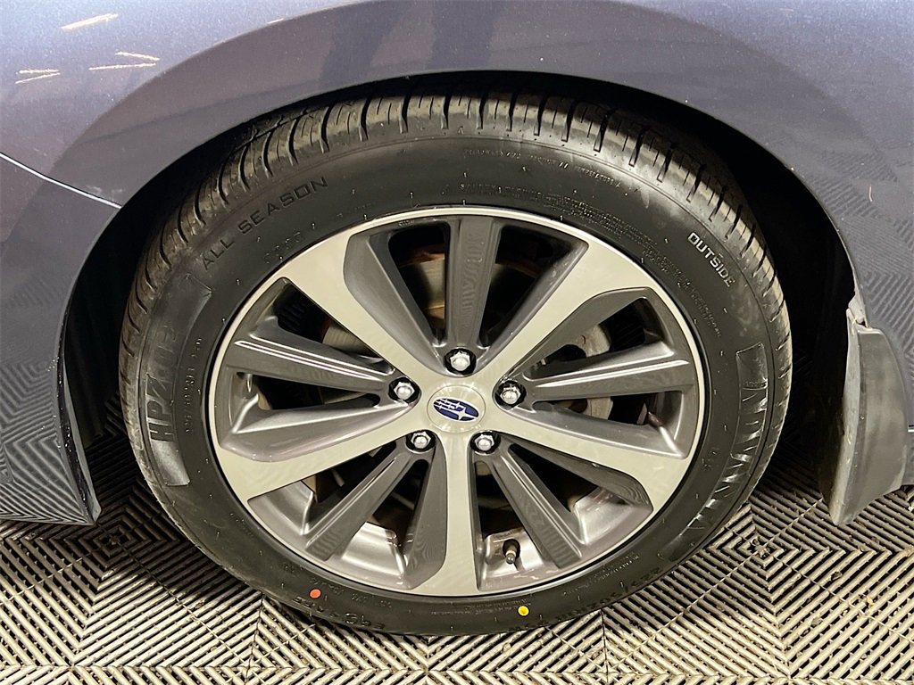 Used 2015 Subaru Legacy 2.5i Limited image 27