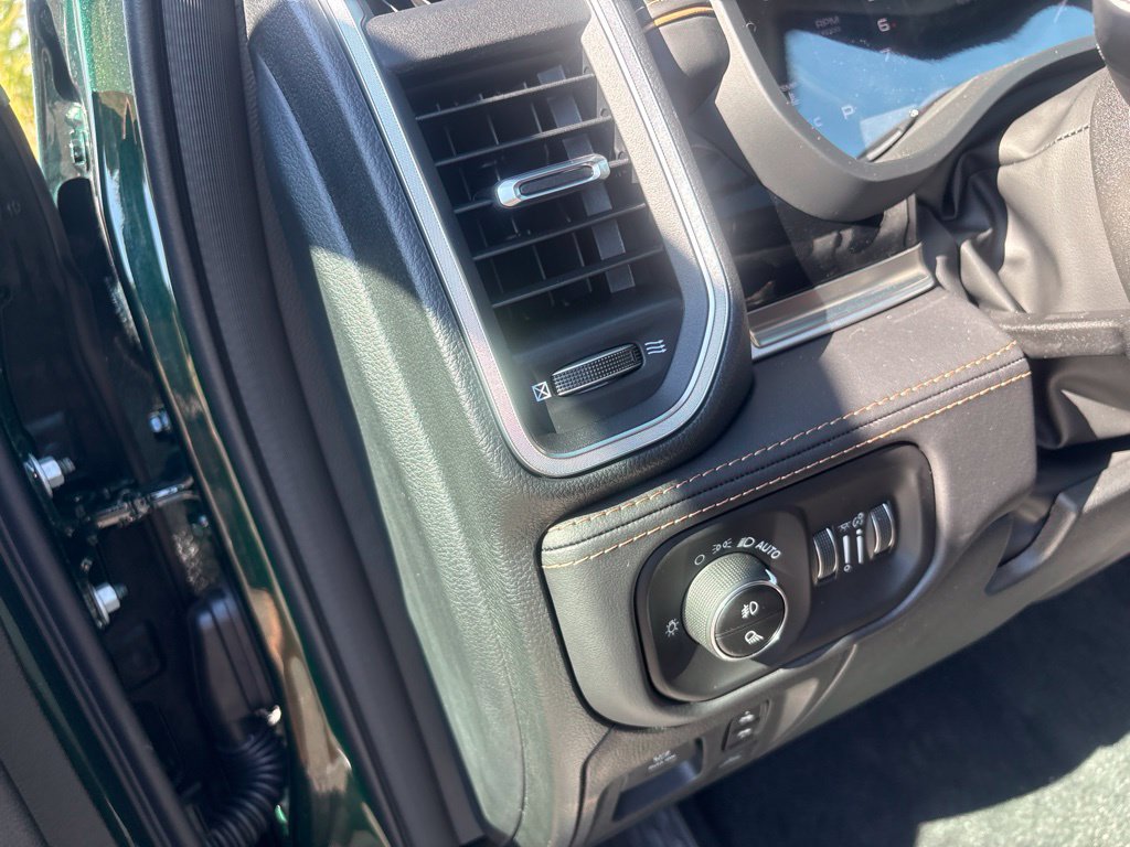 New 2027 RAM 1500 Tungsten AWD/4WD image 33