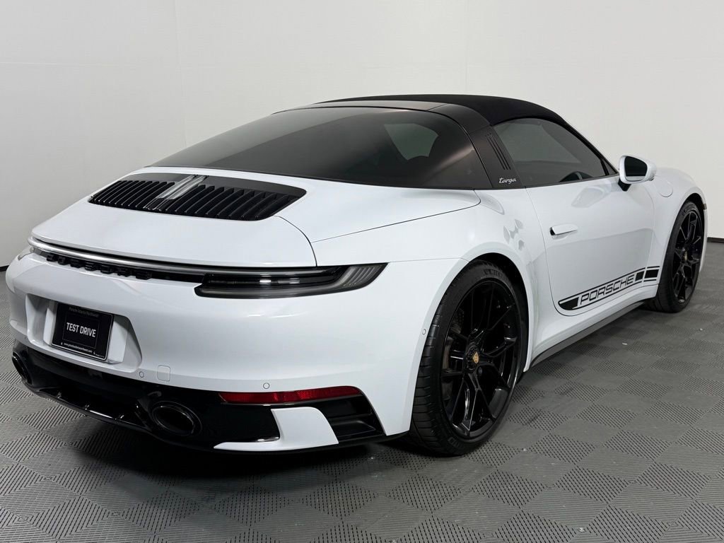 Certified 2023 Porsche 911 Targa 4S AWD/4WD image 7