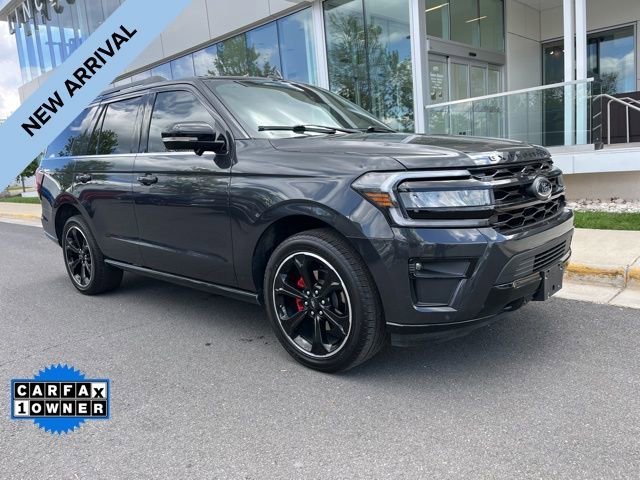 Used 2023 Ford Expedition Limited image 1