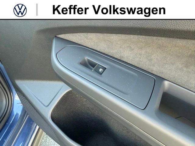 New 2026 Volkswagen GTI SE FWD image 33