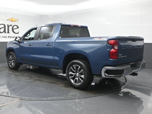 Used 2024 Chevrolet Silverado 1500 LT AWD/4WD image 40