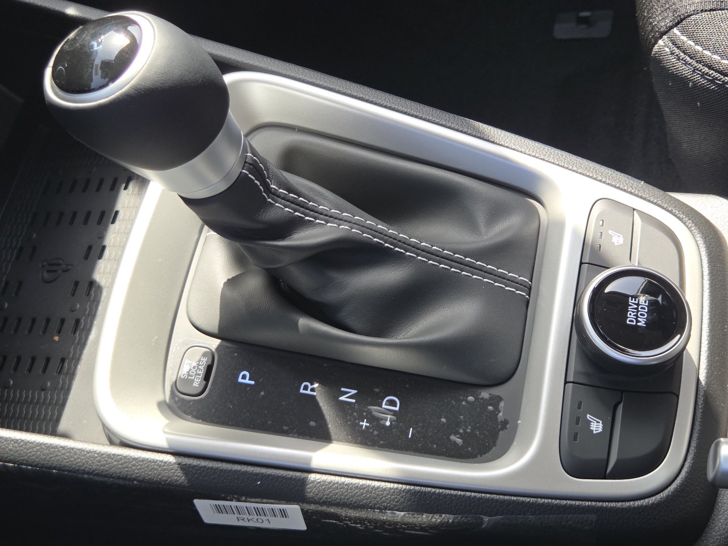 New 2026 Hyundai Venue SEL FWD image 31