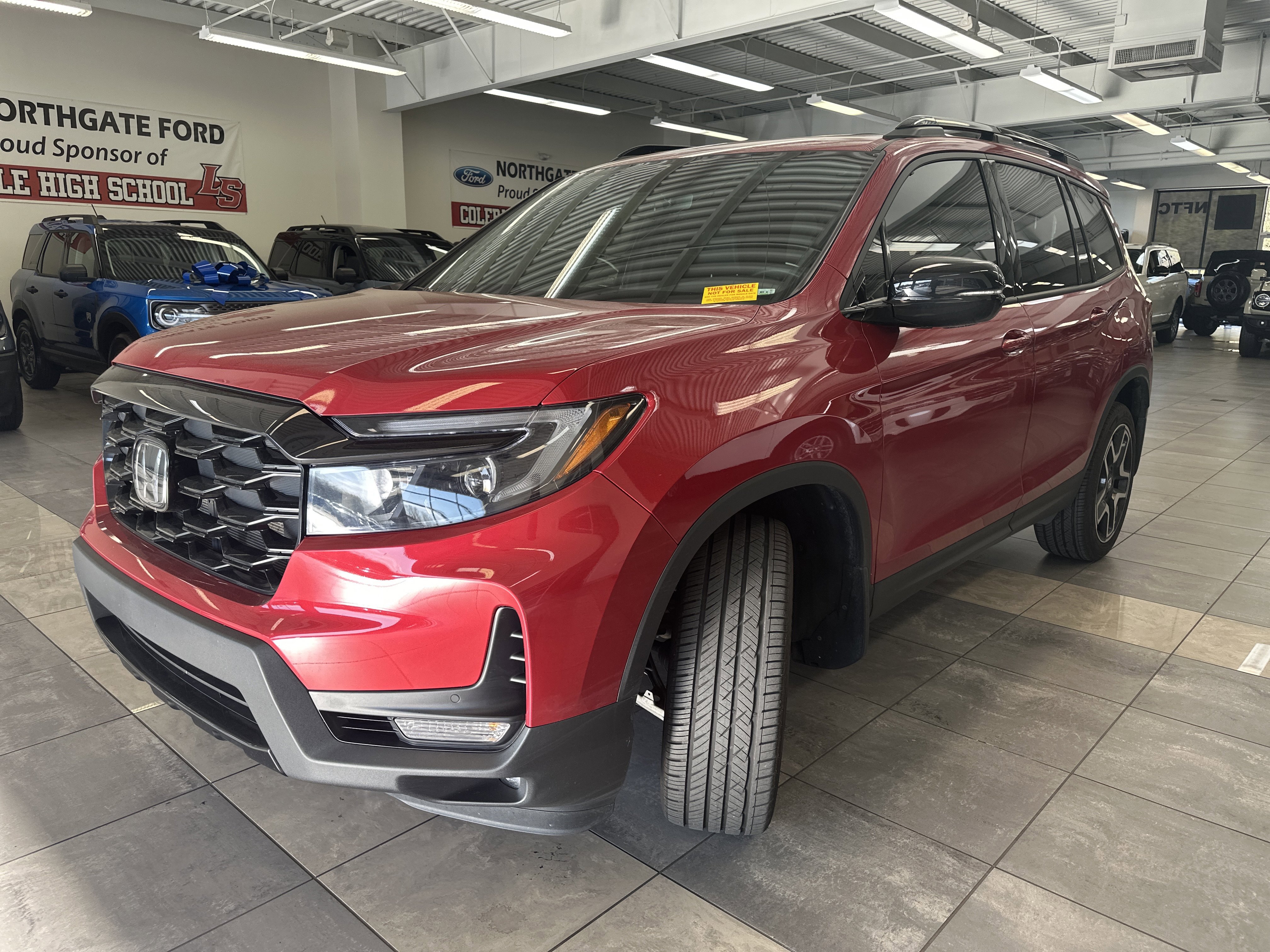 Used 2023 Honda Passport Elite image 14