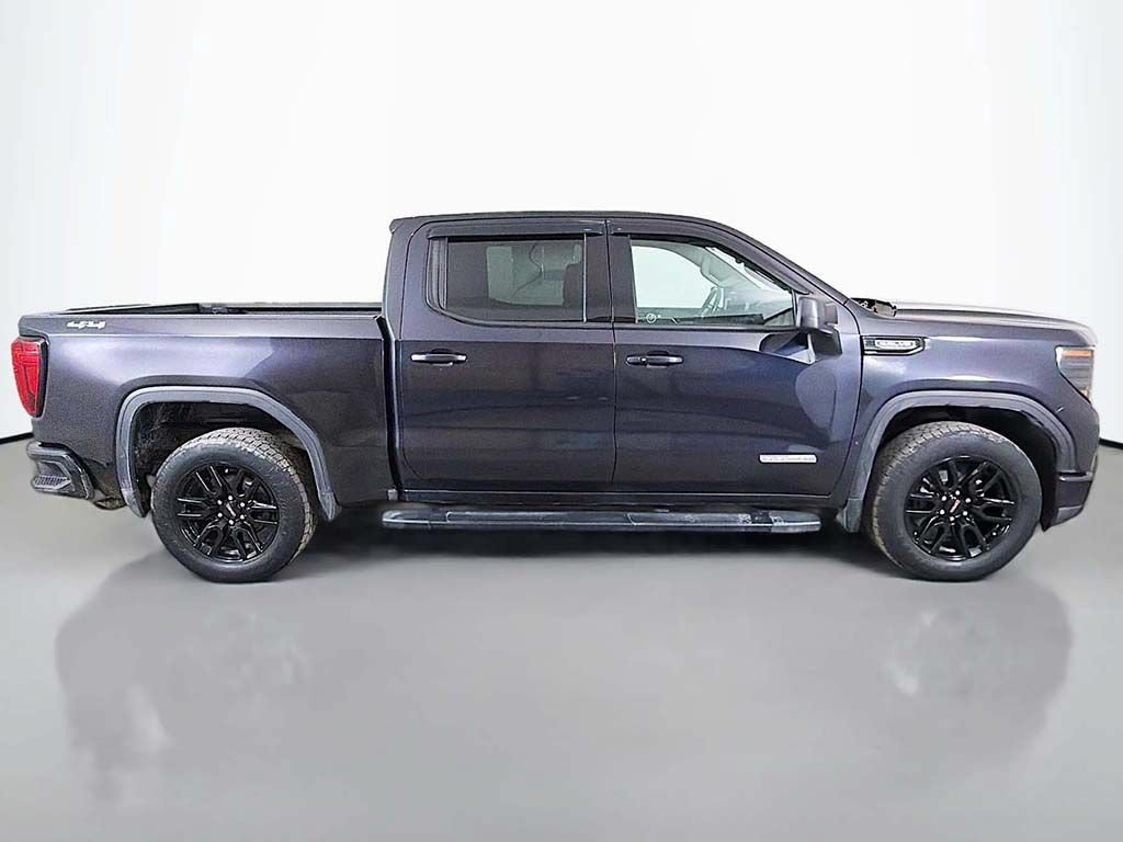 Used 2022 GMC Sierra 1500 Elevation w/ LPO, Elevation Black Package AWD/4WD image 15