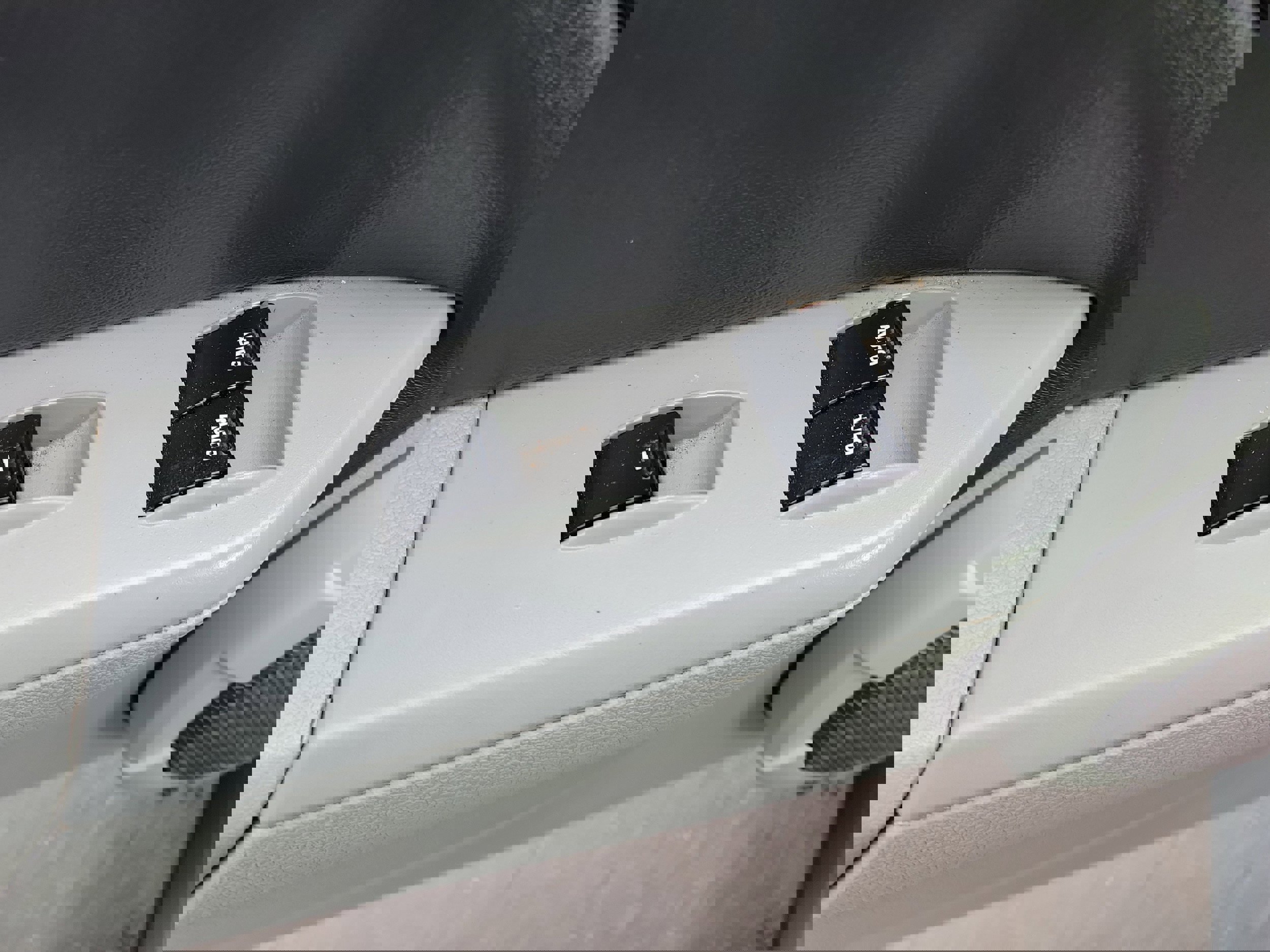 Used 2009 Ford Mustang Premium image 13