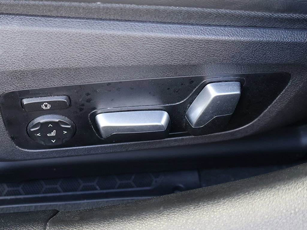 Used 2024 BMW 840i Gran Coupe w/ Driving Assistance Package image 35