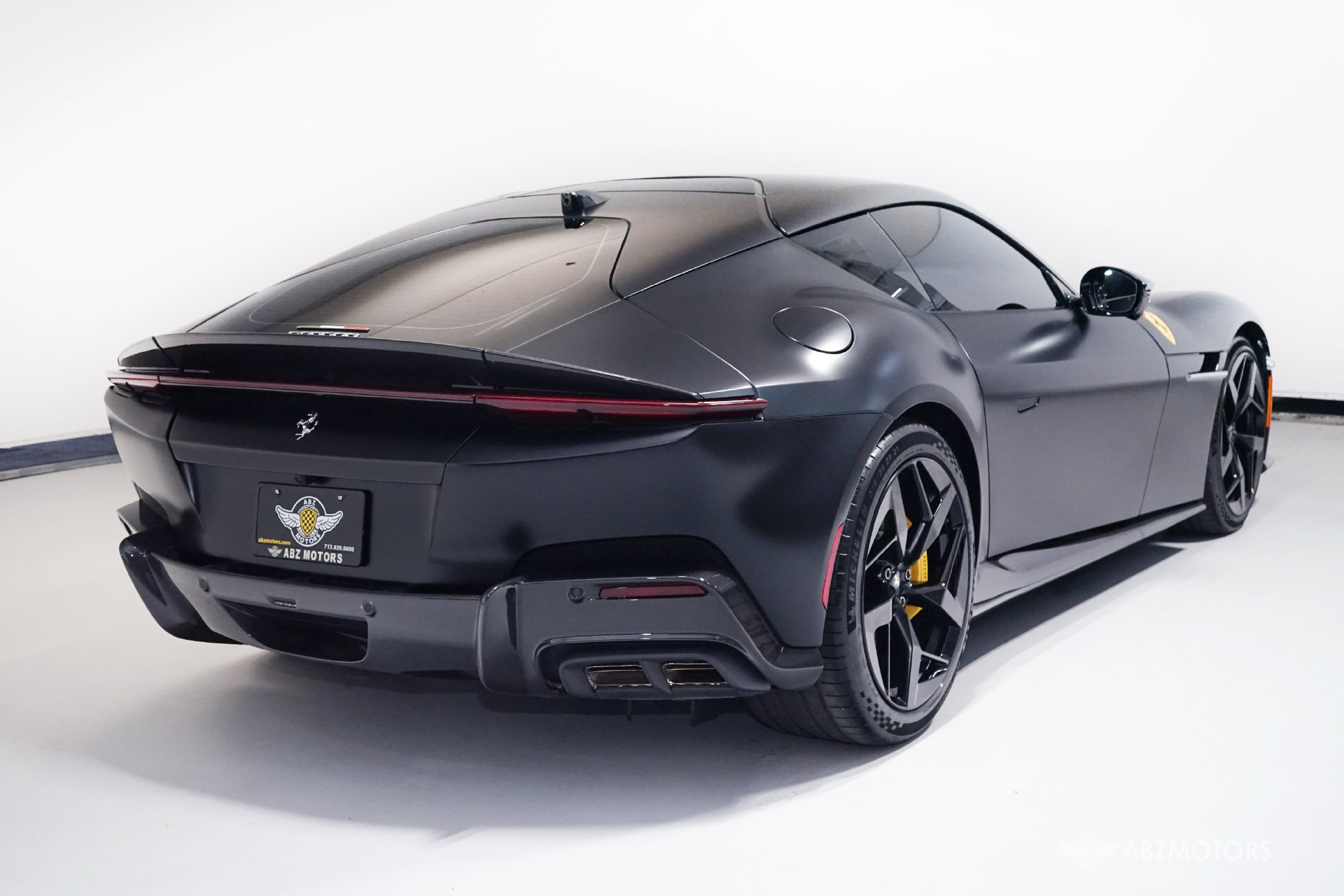 Used 2025 Ferrari 12Cilindri RWD image 7