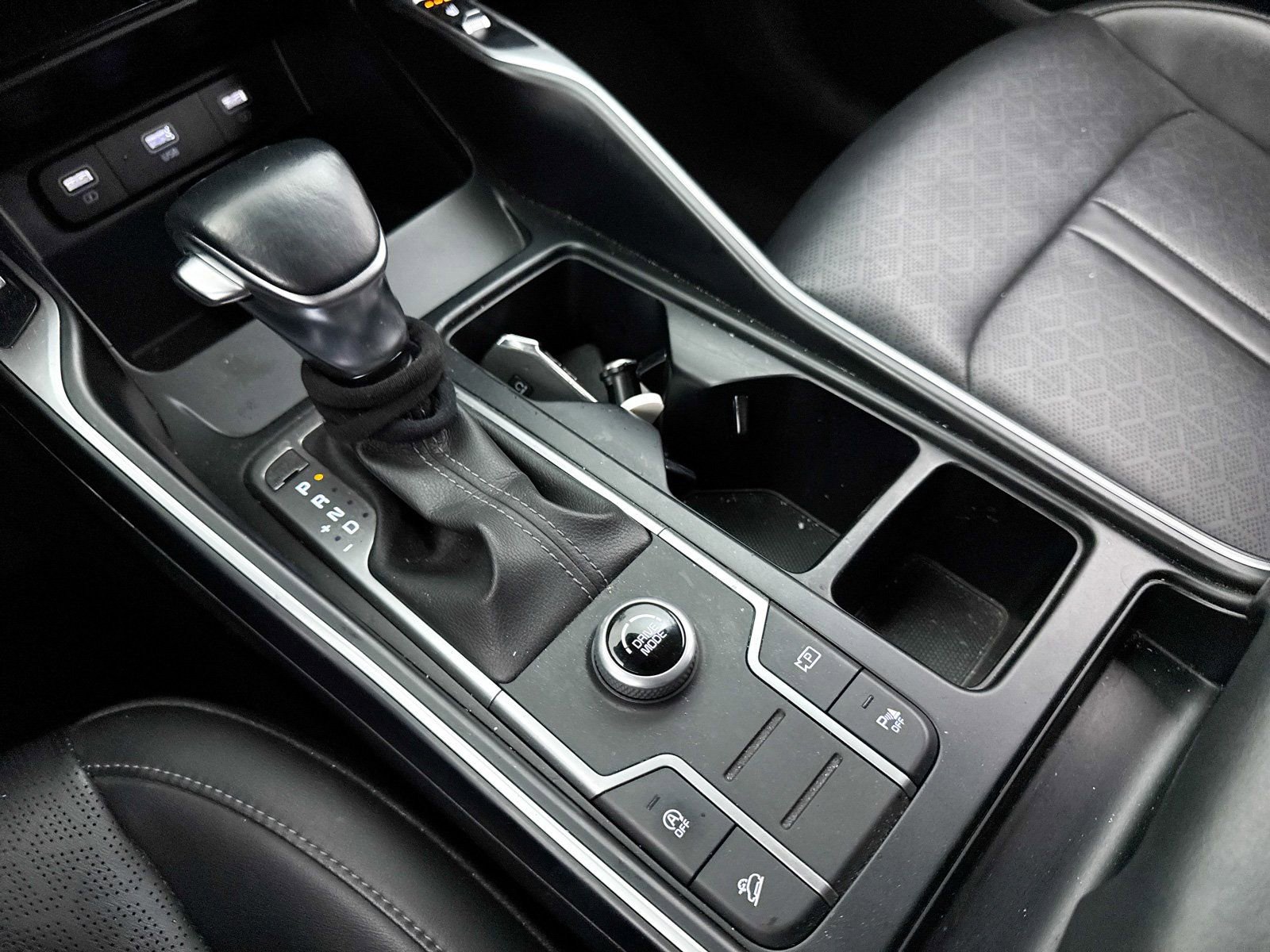 Used 2022 Kia Sorento S w/ Panoramic Sunroof Package image 27