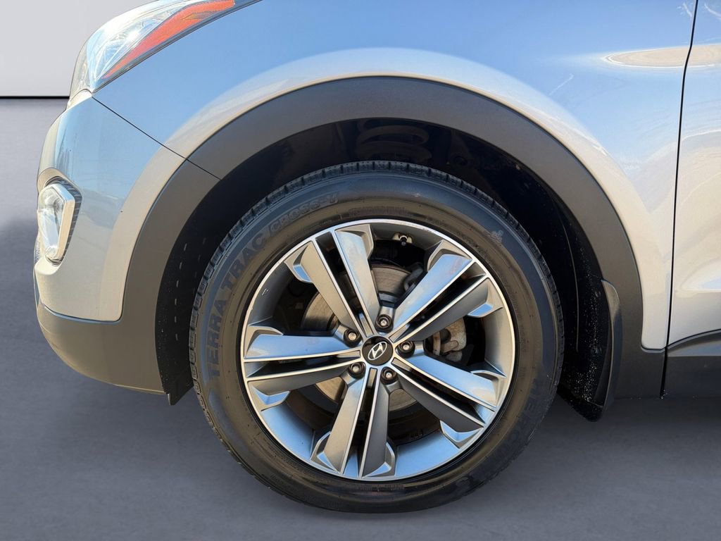 Used 2015 Hyundai Santa Fe Limited w/ Option Group 04 image 10