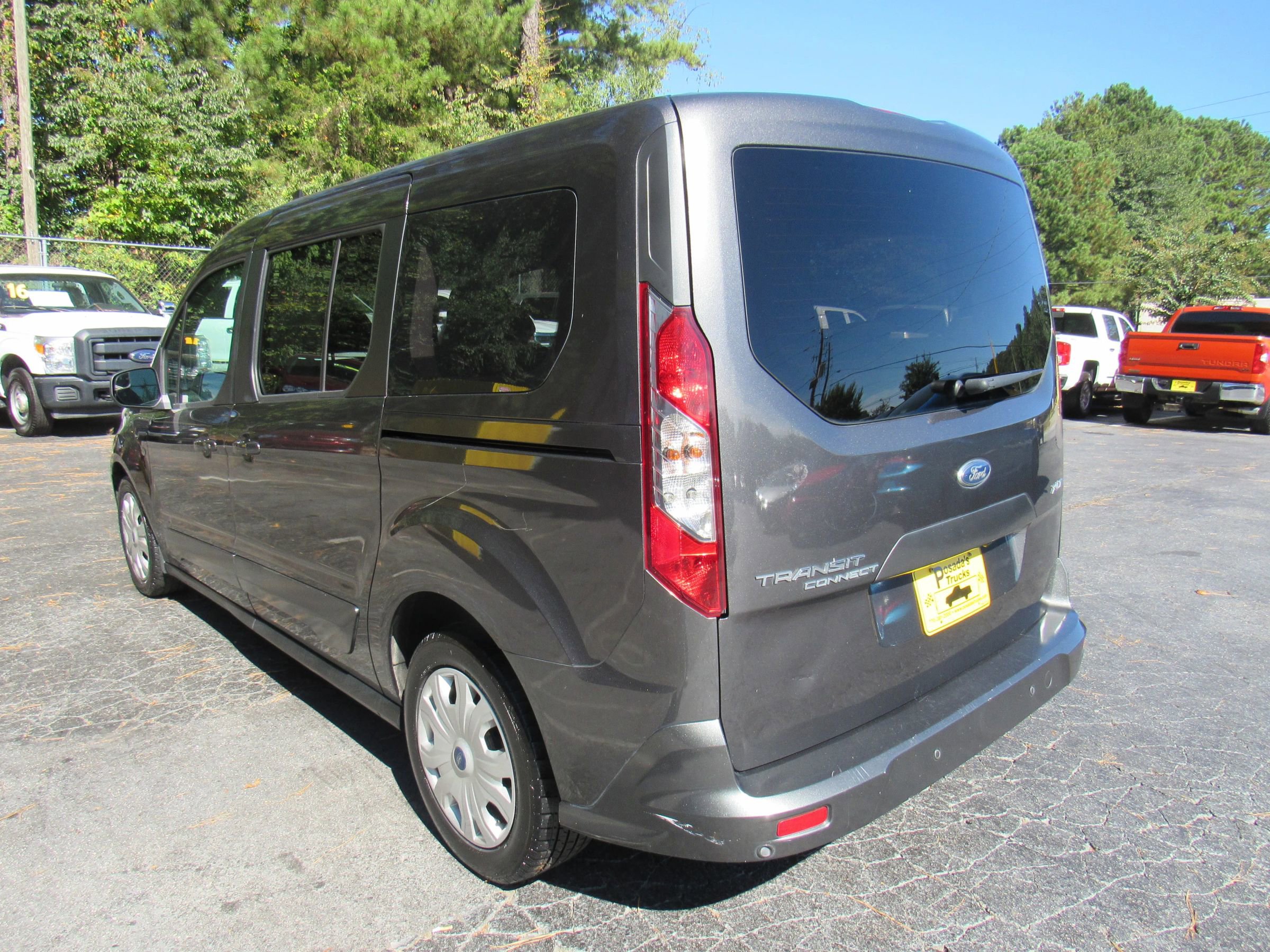 Used 2019 Ford Transit Connect XLT w/ Driver-Assist Package image 8