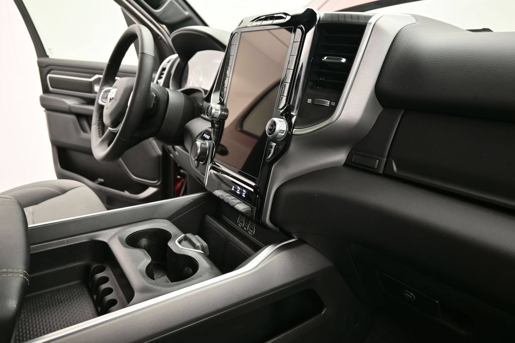 Used 2025 RAM 1500 Big Horn AWD/4WD image 12