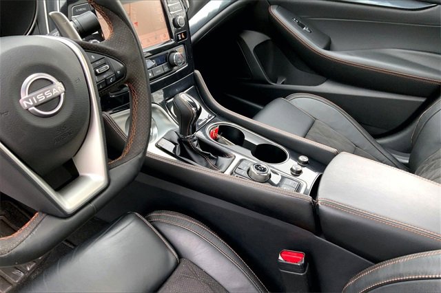 Used 2023 Nissan Maxima SR w/ Sport Mat Group image 13