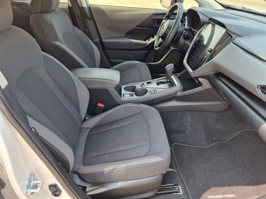 Used 2025 Subaru Crosstrek 2.5i Premium AWD/4WD image 30