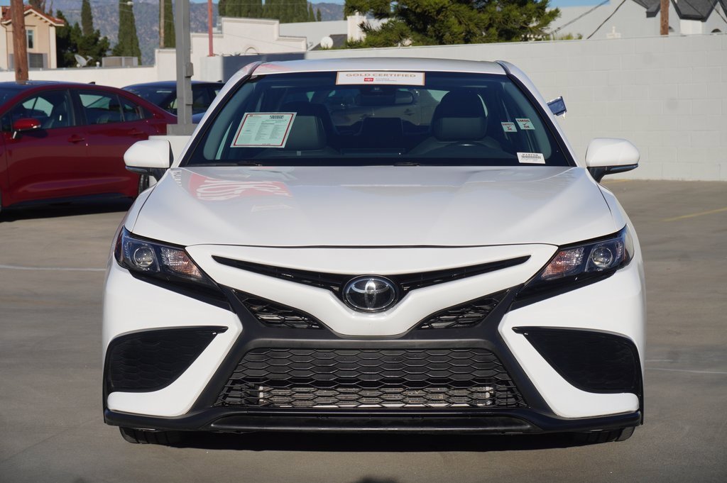 Certified 2023 Toyota Camry SE image 3