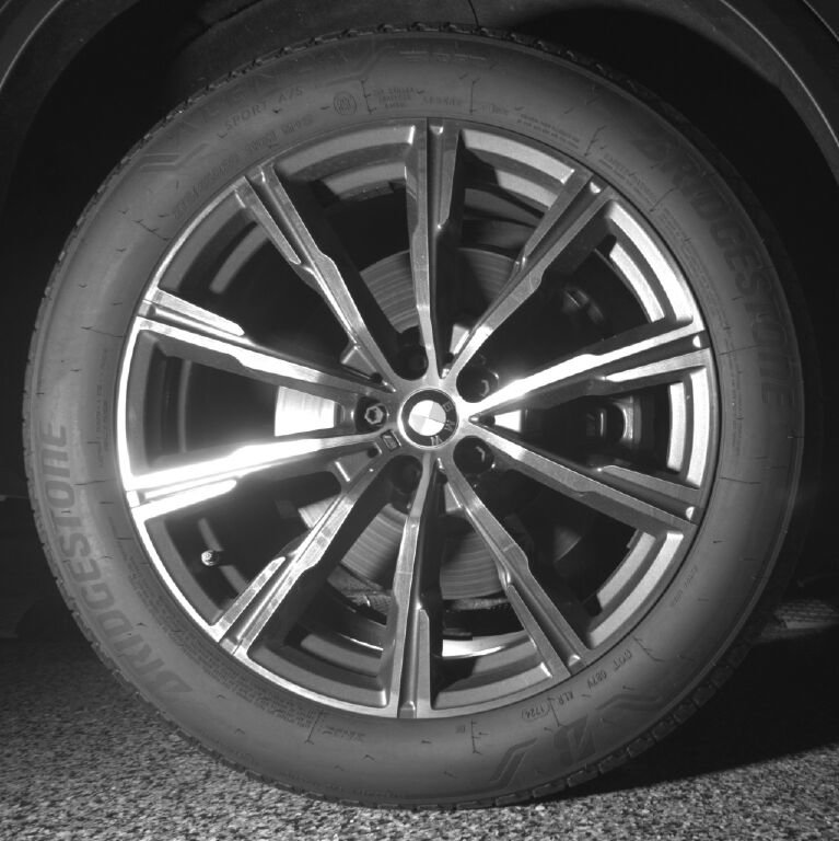 Used 2020 BMW X5 M50i w/ Premium Package image 14