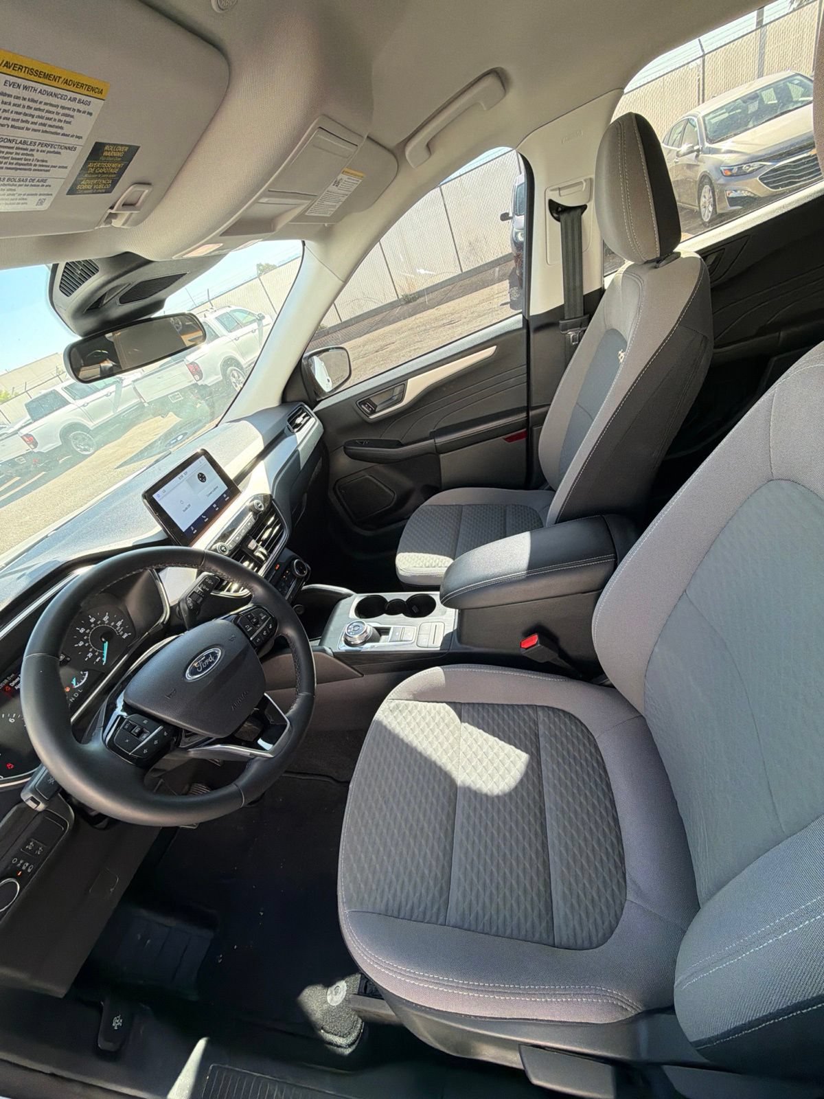 Used 2022 Ford Escape SE w/ Cold Weather Package AWD/4WD image 8