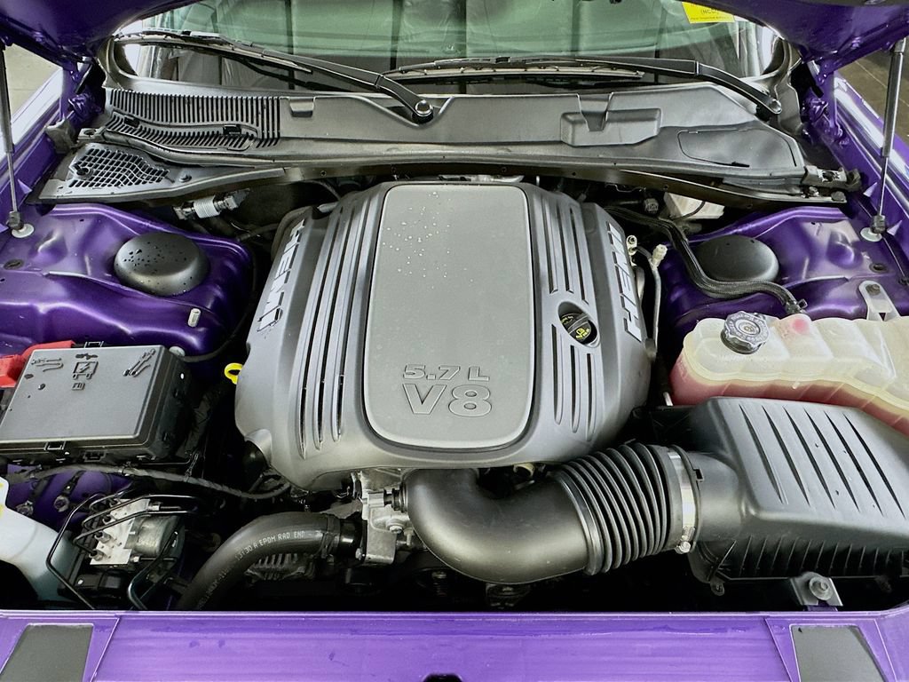 Used 2023 Dodge Challenger R/T w/ Blacktop Package RWD image 30