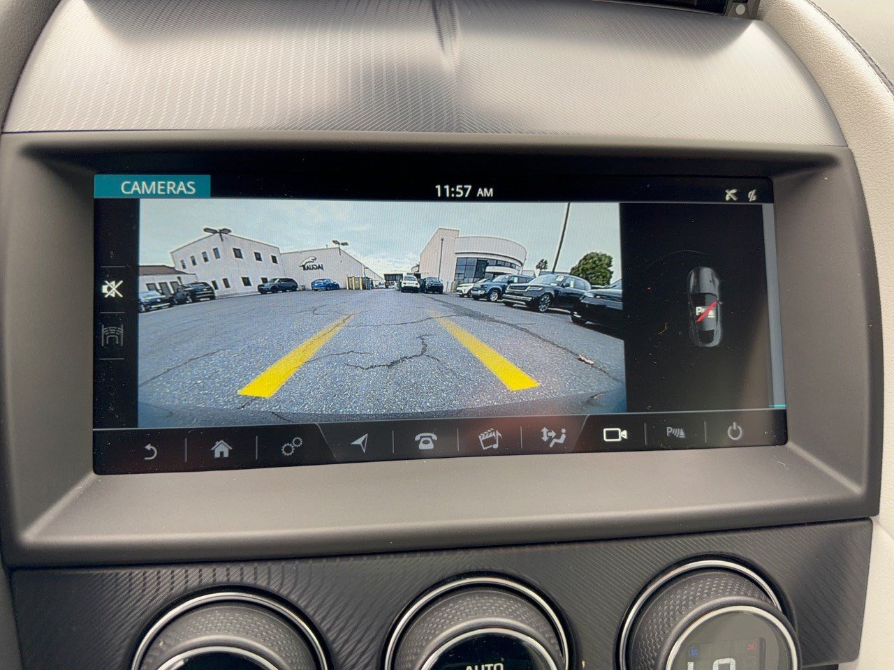 Used 2020 Jaguar F-TYPE Coupe RWD image 23
