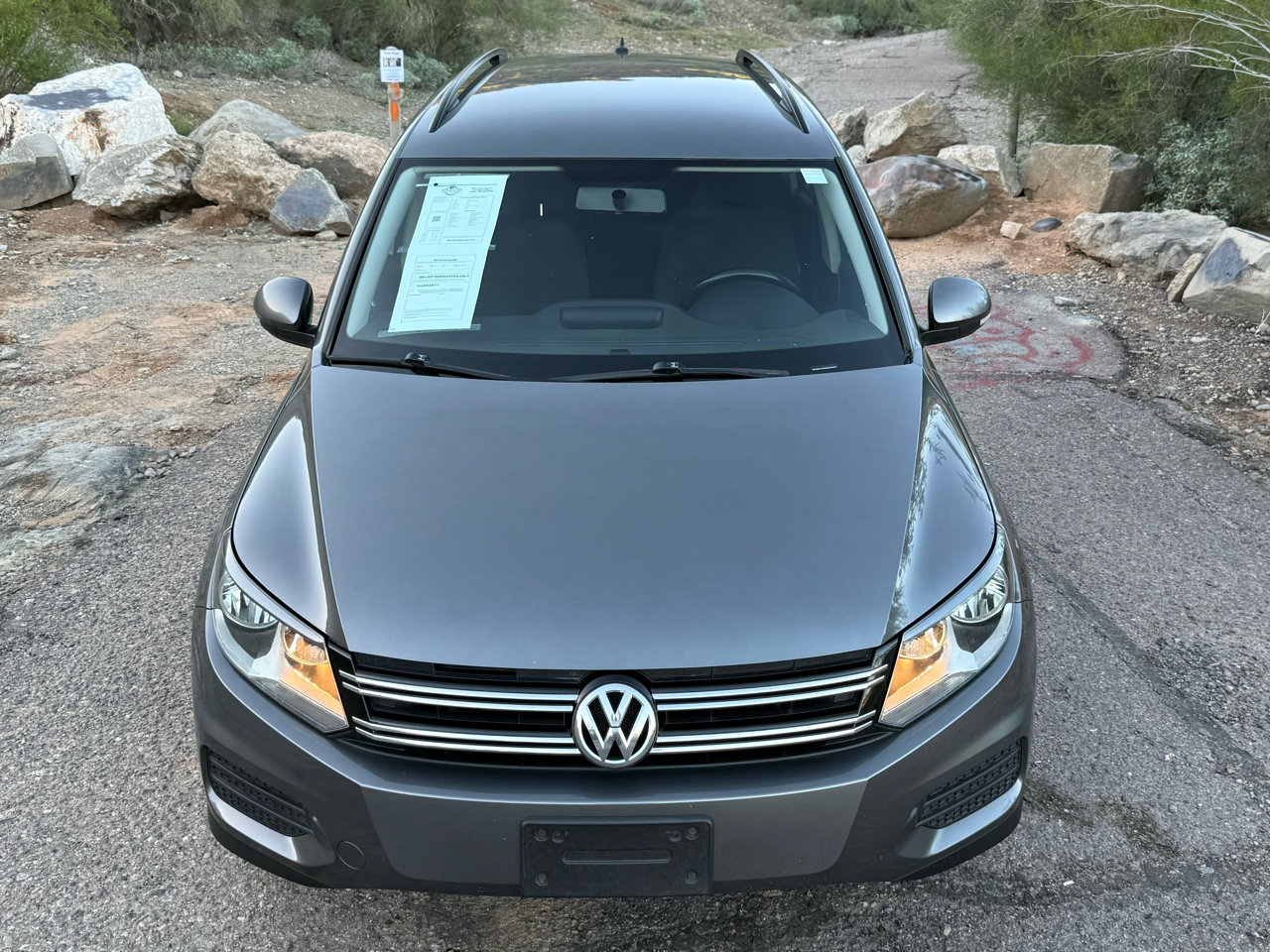 Used 2017 Volkswagen Tiguan Limited w/ Premium Package image 13