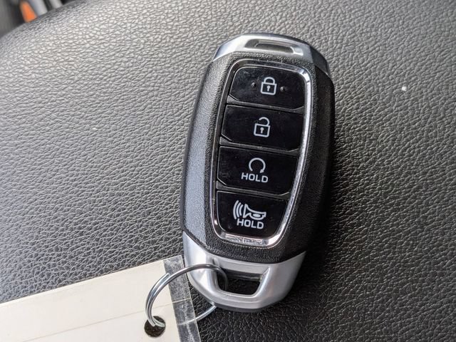 Used 2023 Hyundai Kona SEL FWD image 28