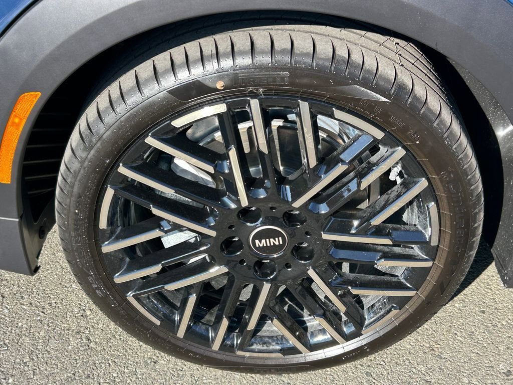 New 2026 MINI Cooper S image 9