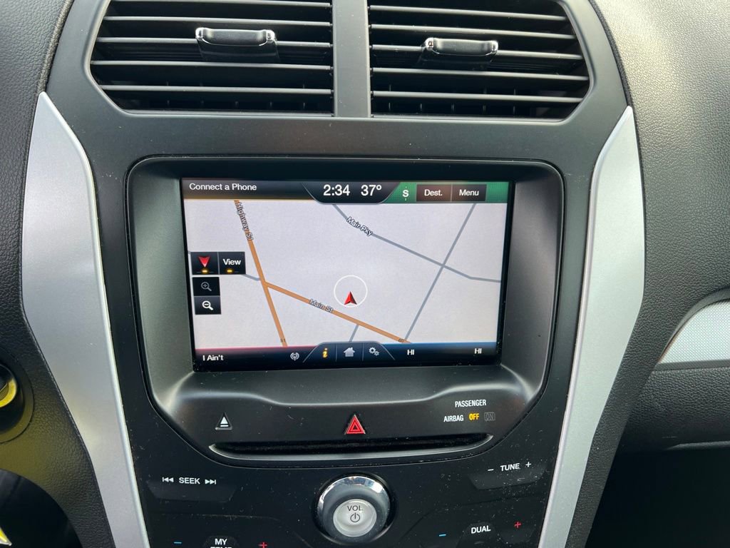 Used 2013 Ford Explorer XLT image 18