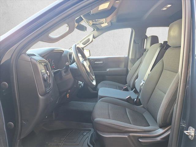 Used 2020 Chevrolet Silverado 1500 Custom w/ Custom Value Package image 9